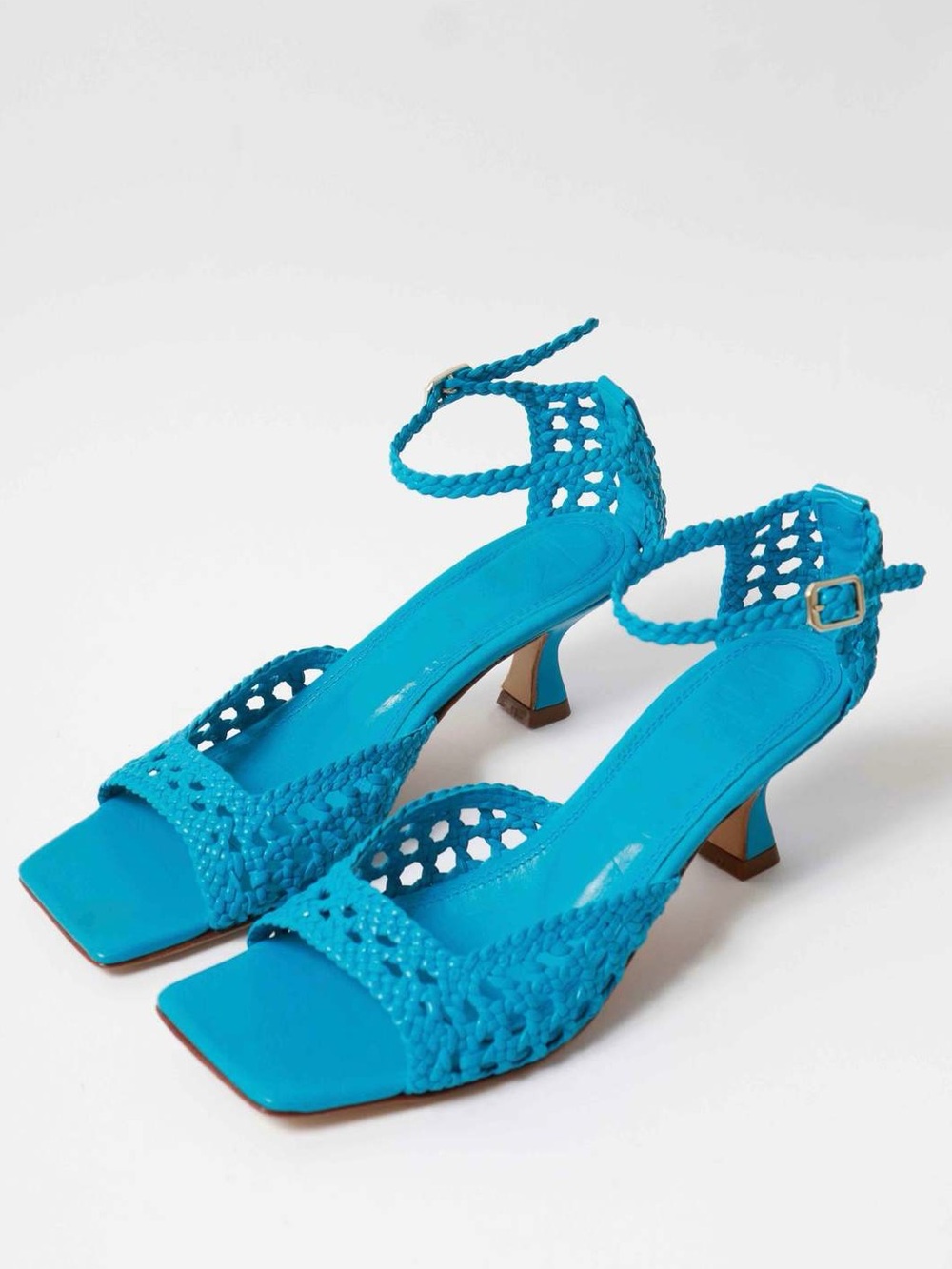 Souliers Martinez Veronica Sandals- blue woven